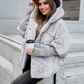 🔥Wintervoorverwarming - enorme kortingen🔥Luxe Dames Oversized Gebreide Puffer Jas – Winter Must-Have met Patchwork Design & Maximum Warmte!