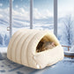 Warmte, gezellig comfort, pluchen huisdierenhol
